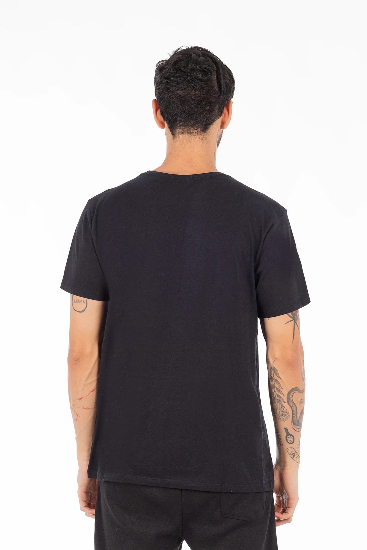 Polera Mc Basica Hills Negro - Gangster