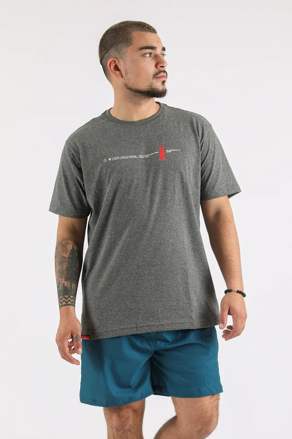 Polera Mc Básica Narrative Gris Gangster - Gangster