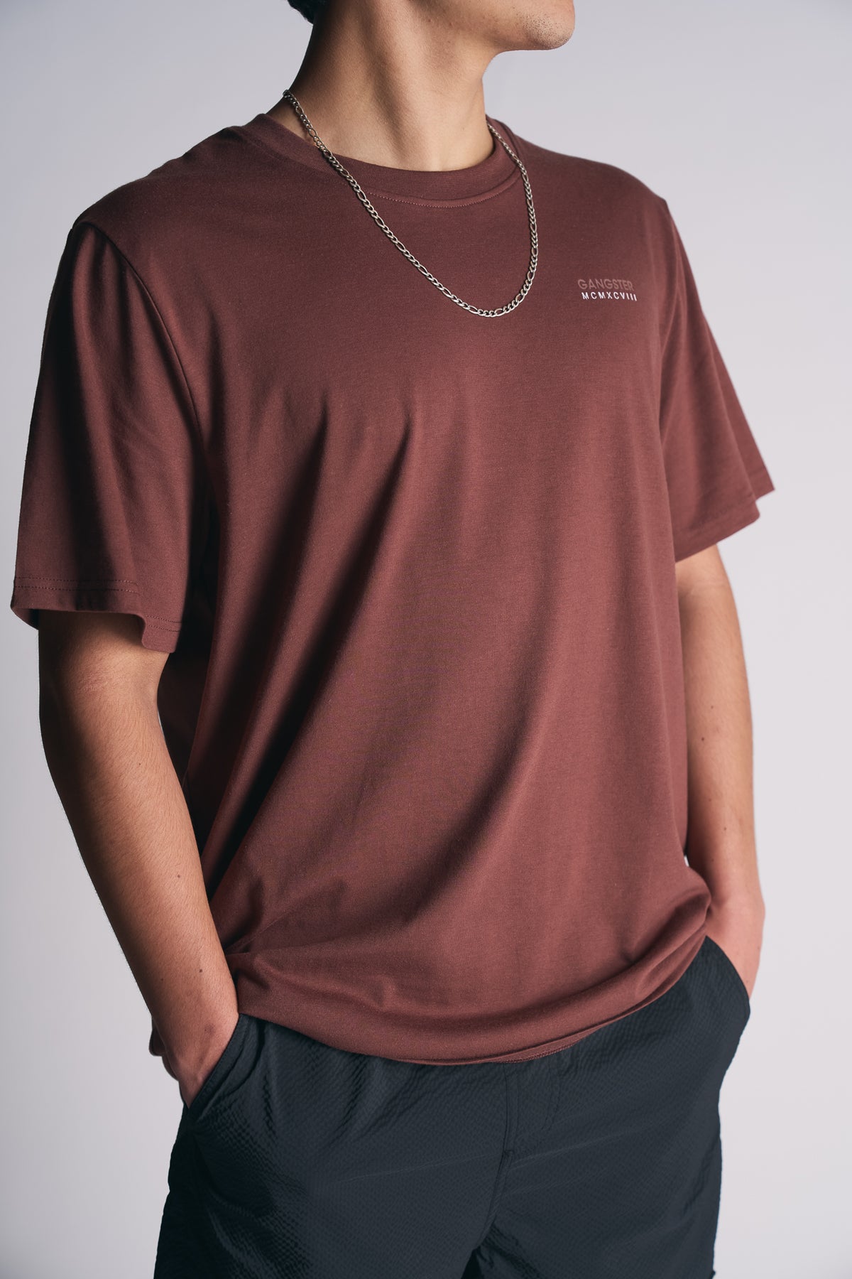 Plus Polera Mc Basica Essential Marron-4