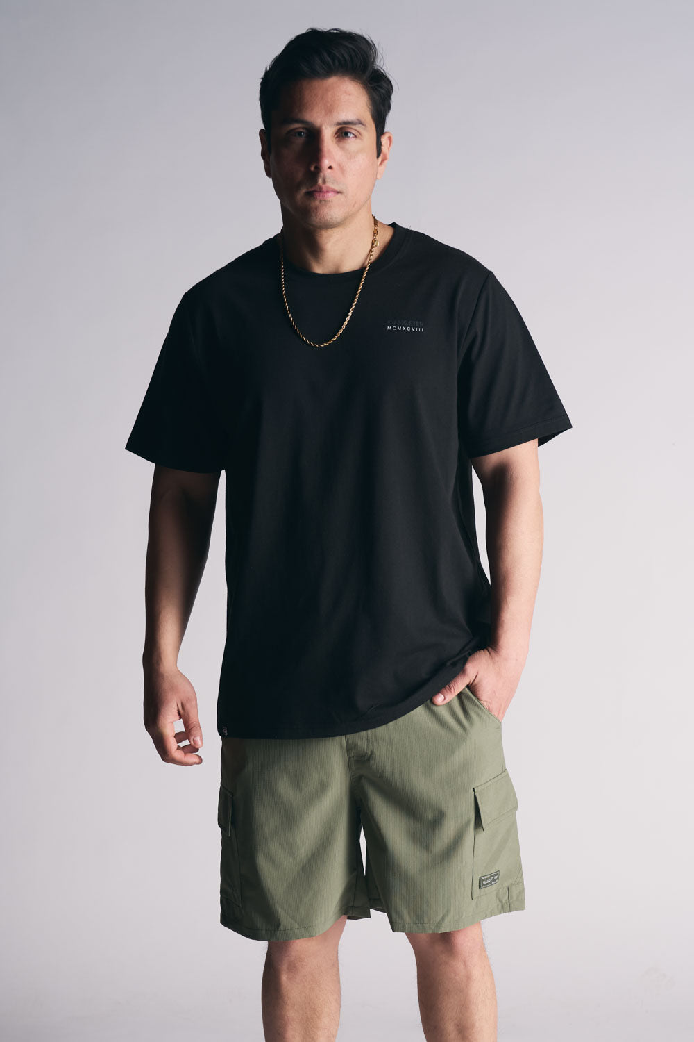 Polera Mc Basica Essential Negro-1