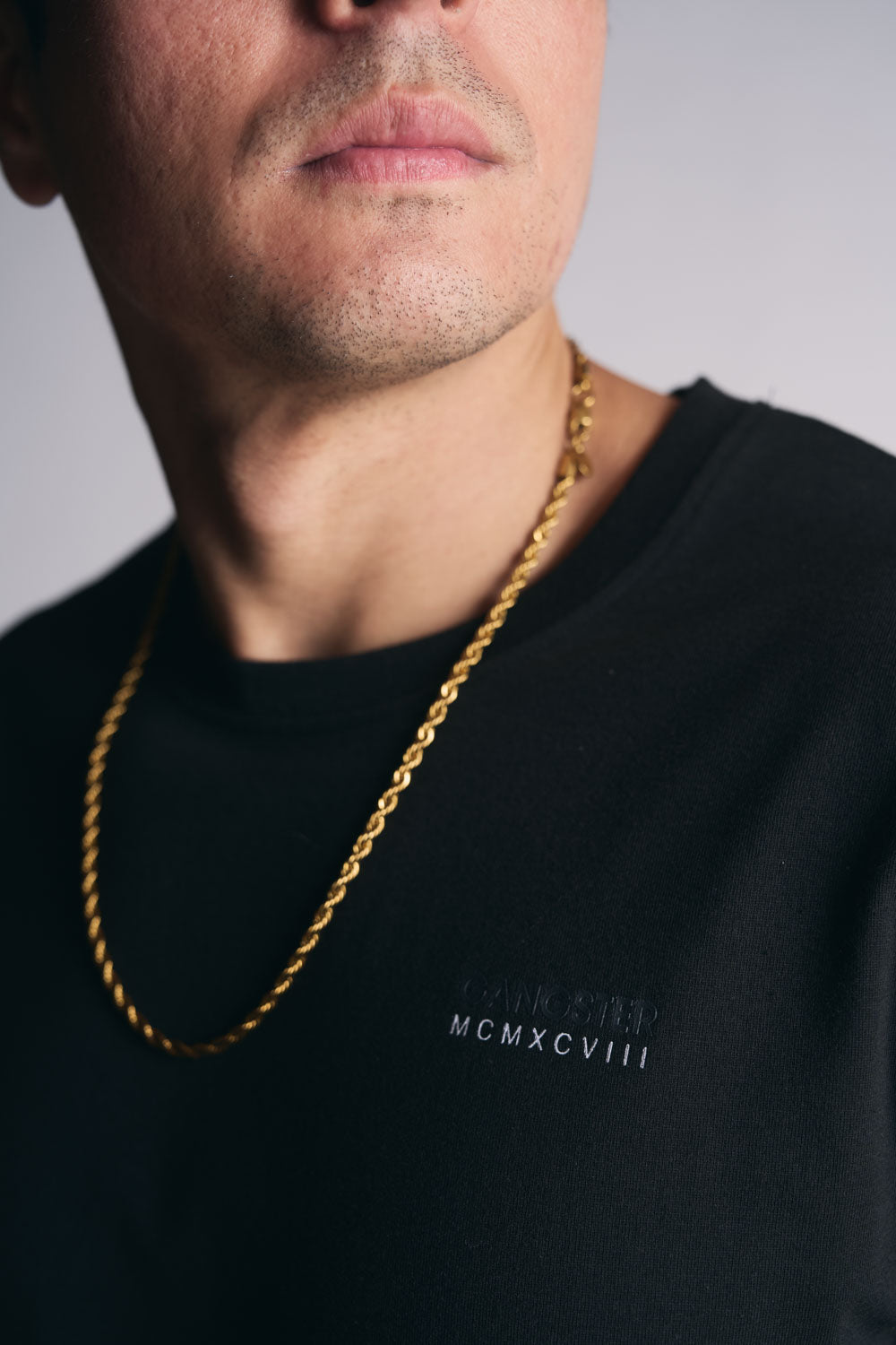 Polera Mc Basica Essential Negro-4
