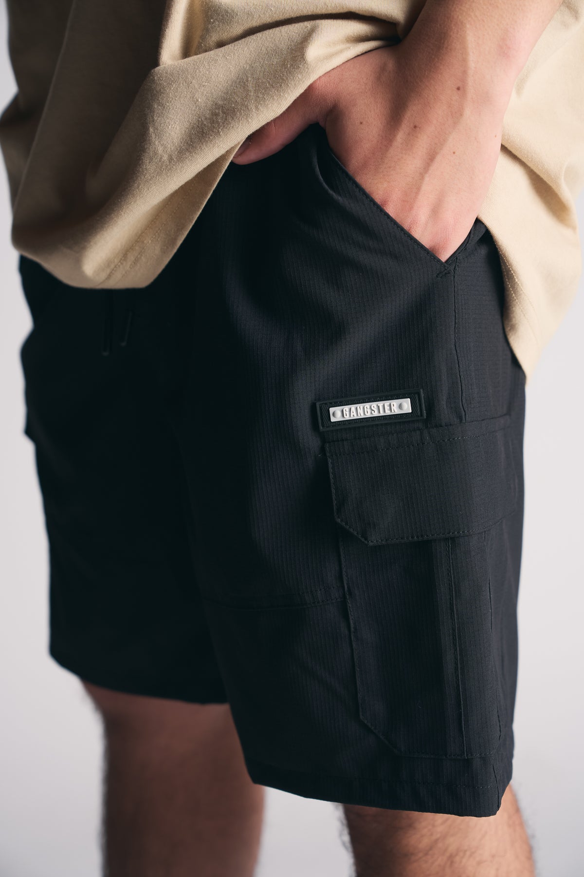 Bermuda Elastic Cargo Wave Negro-1
