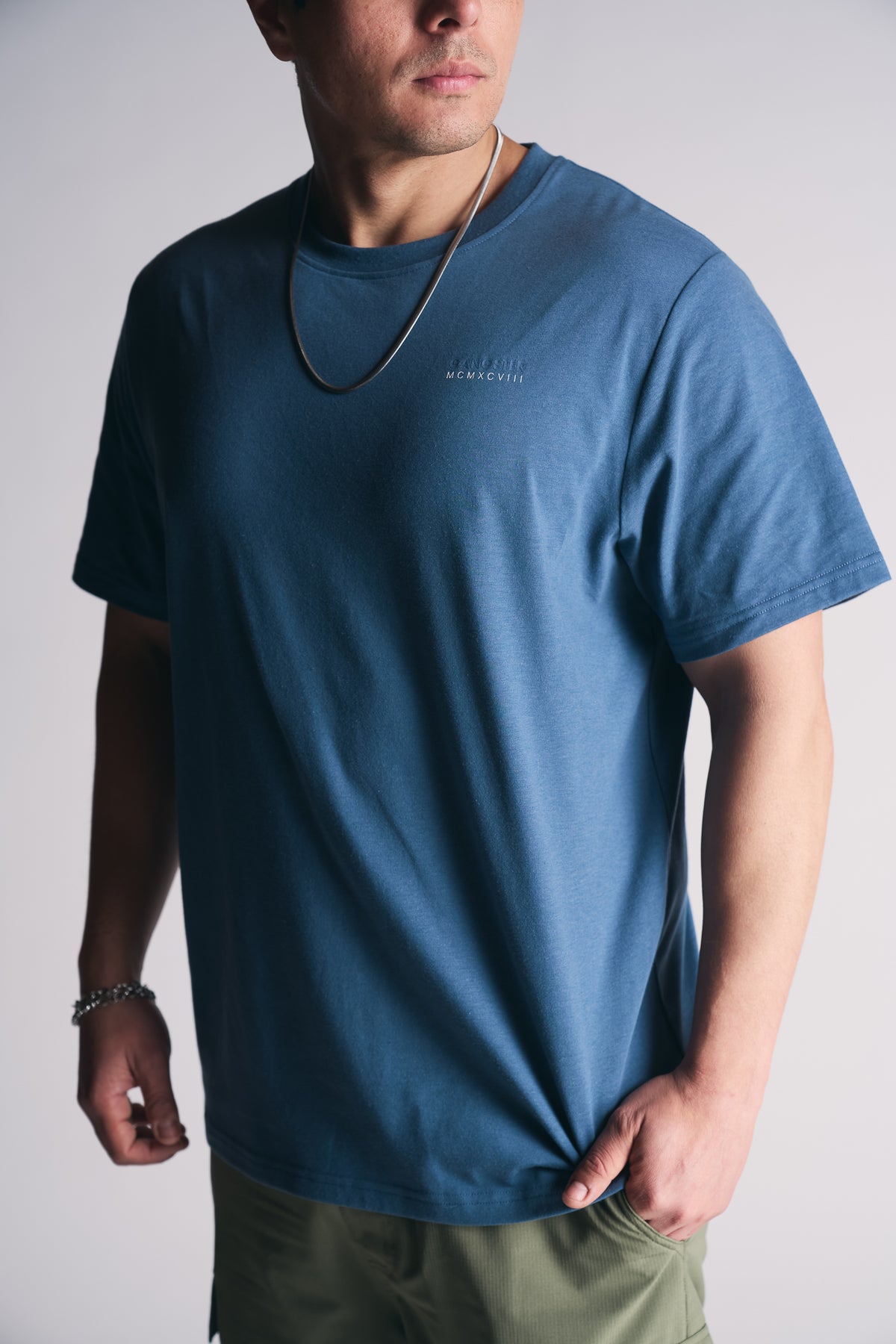 Plus Polera Mc Basica Essential Azul Marino-4