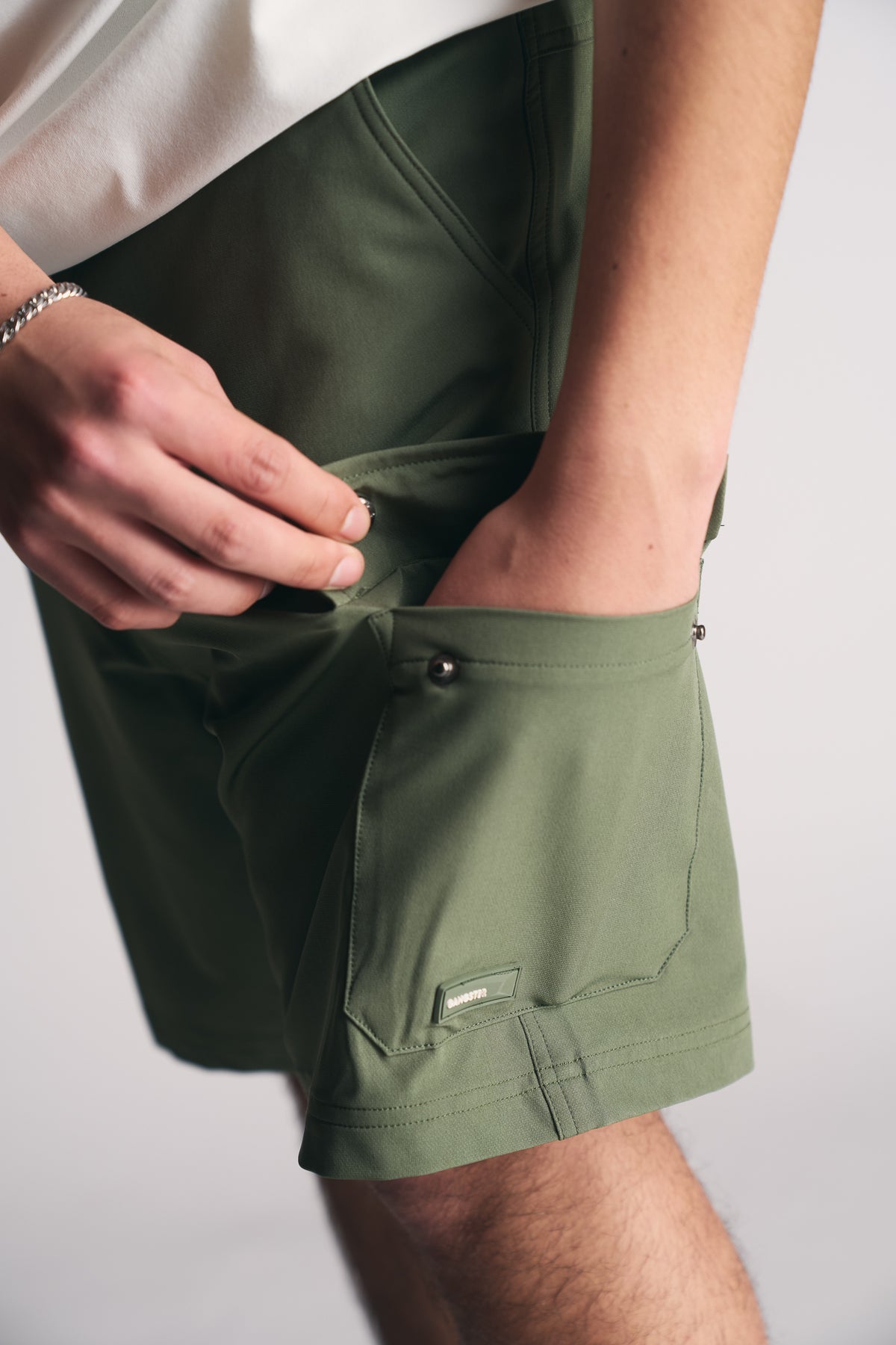 Bermuda Super Elastic Cargo Flex Verde-4
