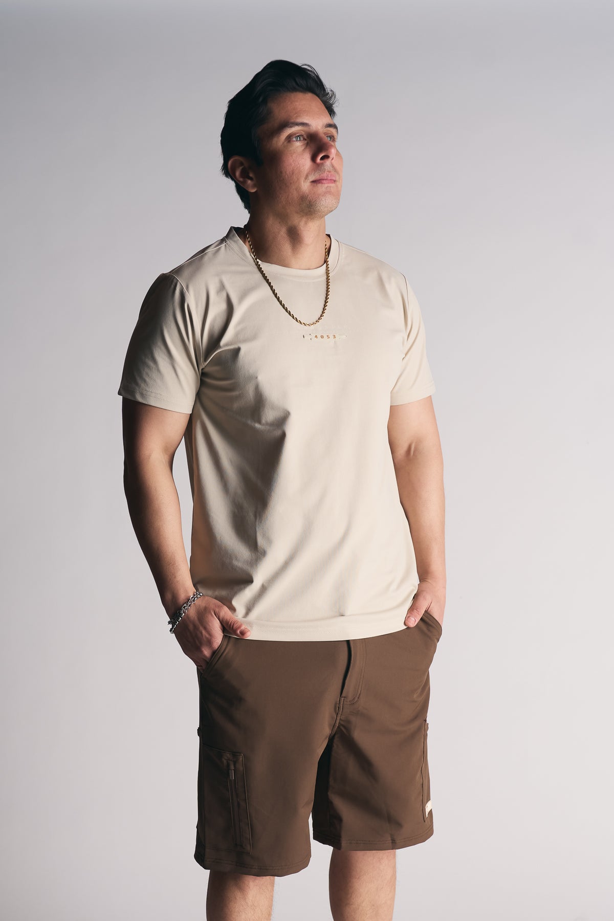 Plus Polera Mc Basica Essential Café-4