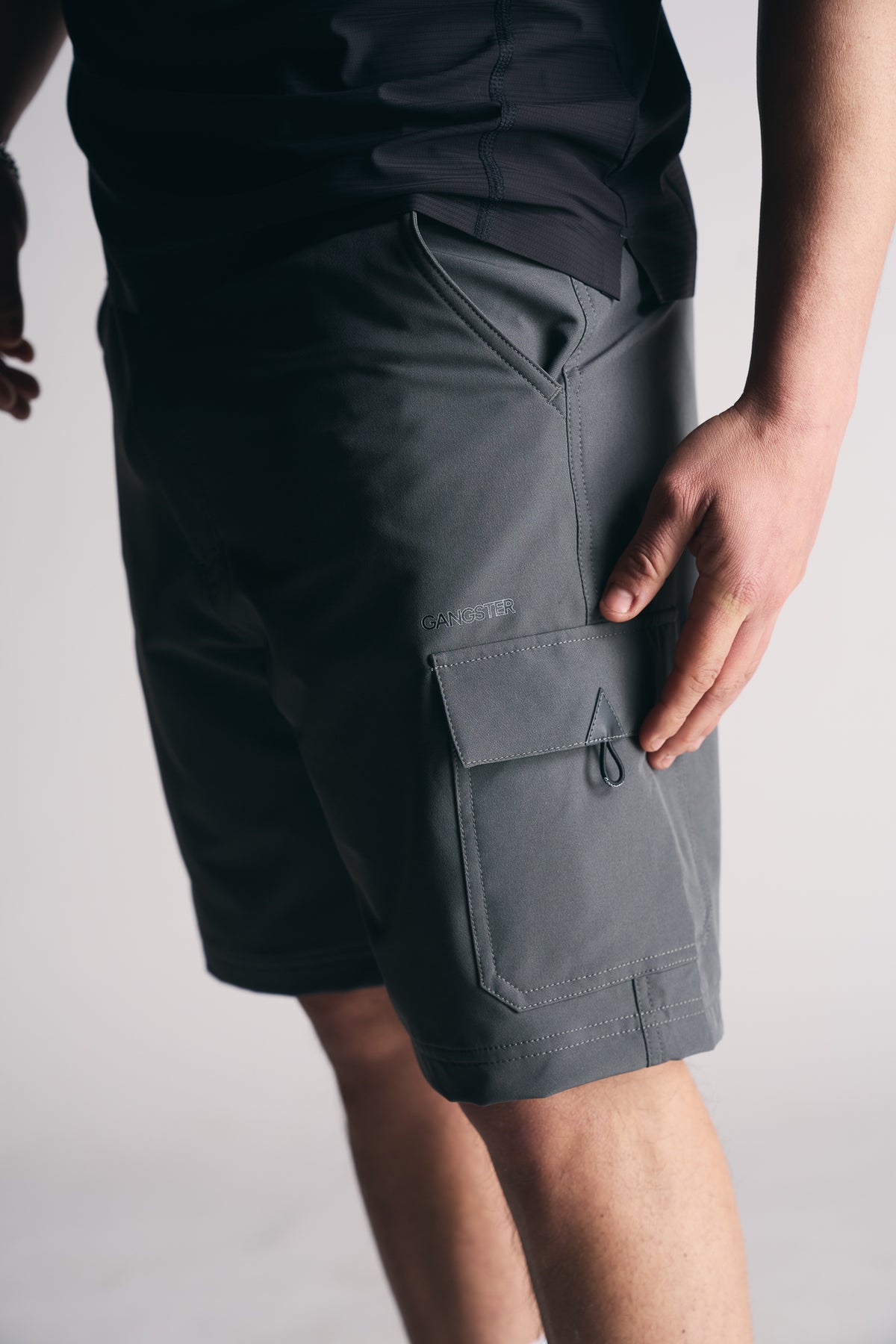Bermuda Super Elastic Cargo Outdoor Gris-1